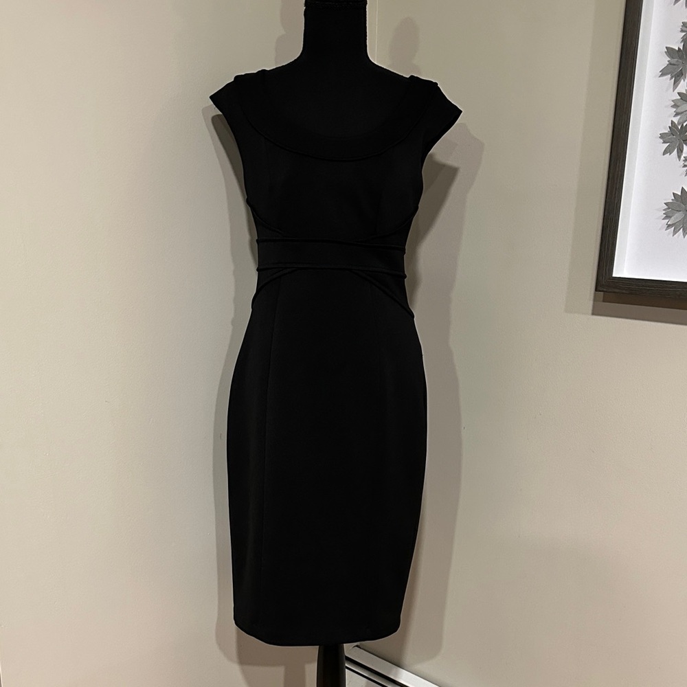 *WHITE HOUSE BLACK MARKET* Classic Black Mini Sheath Dress NWT Size 4